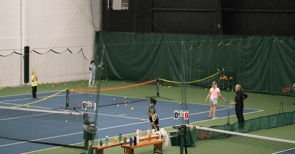 youth tennis lessons