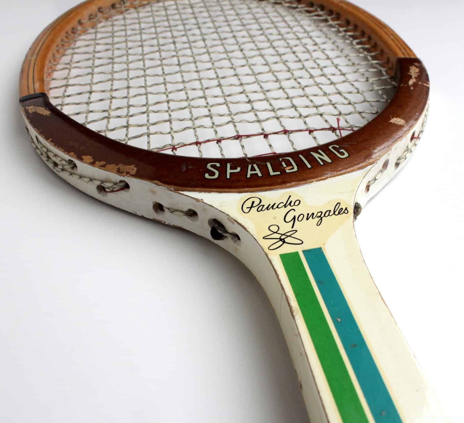 The History of Natural Gut Tennis Strings 