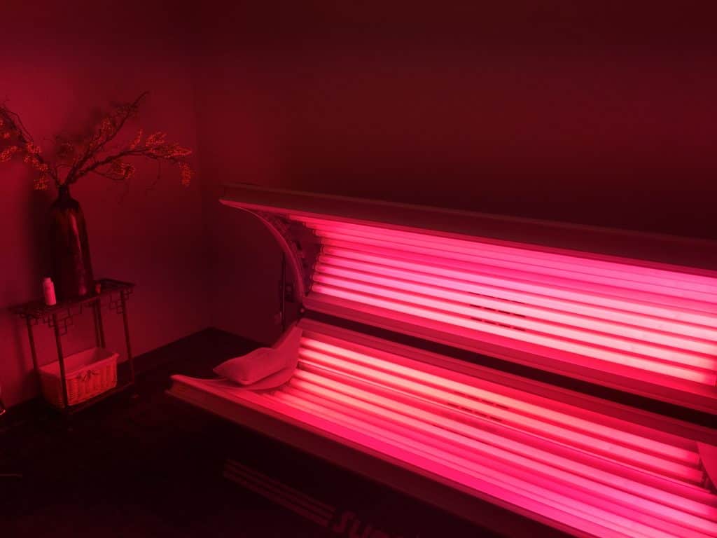 red light therapy bed